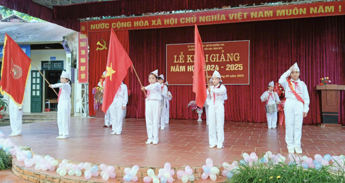 1 Nghi thức trống chào mừng